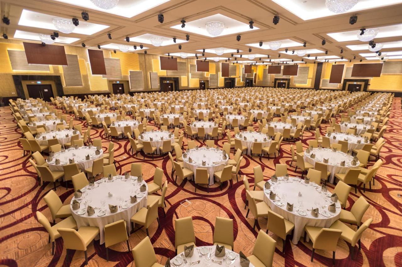 크라운 플라자 리야드 Rdc 호텔 앤 컨벤션 외부 사진 The Grand Ballroom